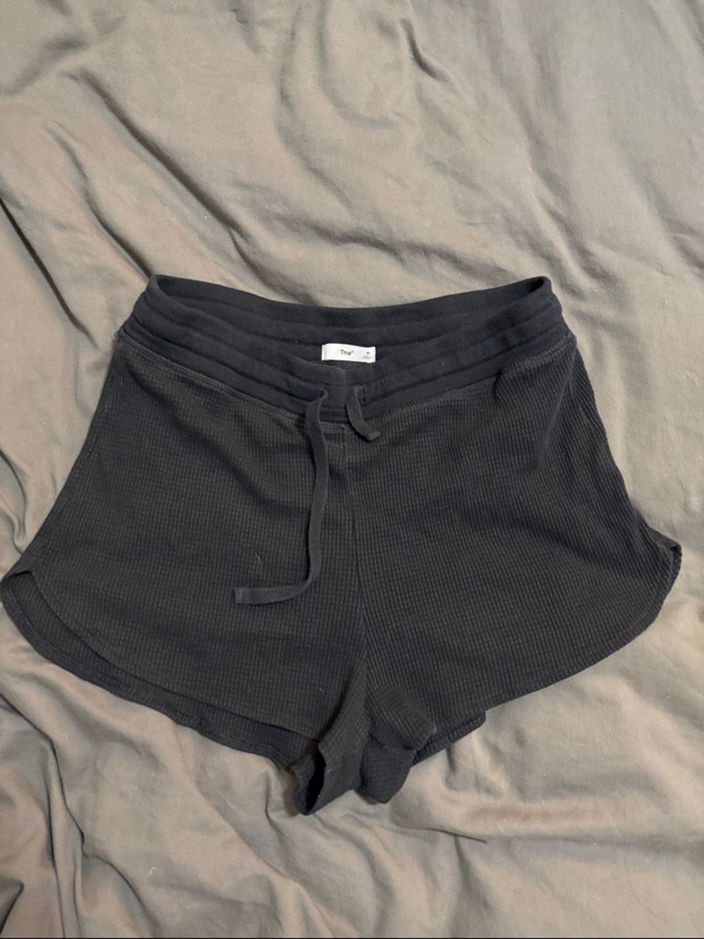 TNA waffle shorts black
